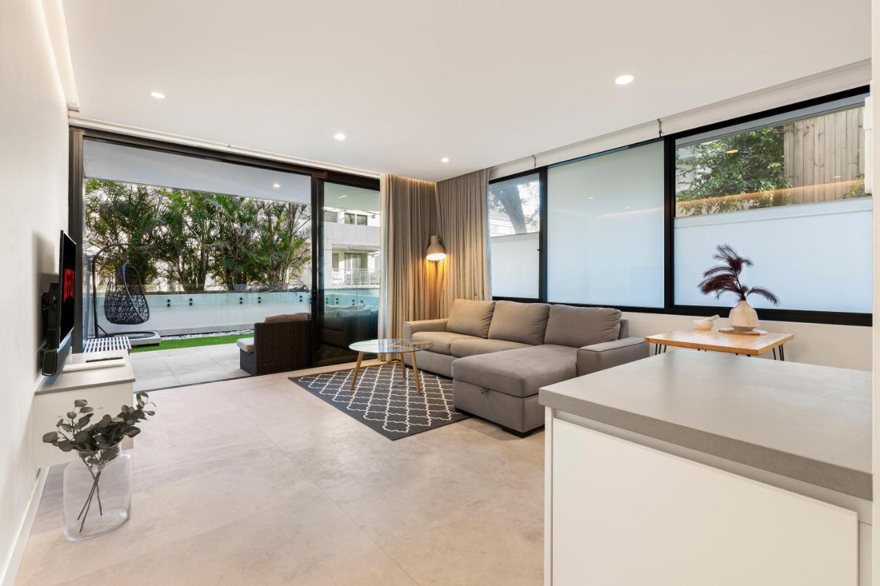 Modern 1Br Abode With Courtyard Steps To The Beach Cité de Cité de Sydney Extérieur photo