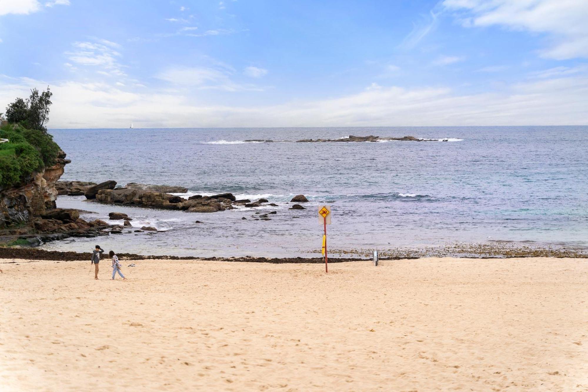 Modern 1Br Abode With Courtyard Steps To The Beach Cité de Cité de Sydney Extérieur photo